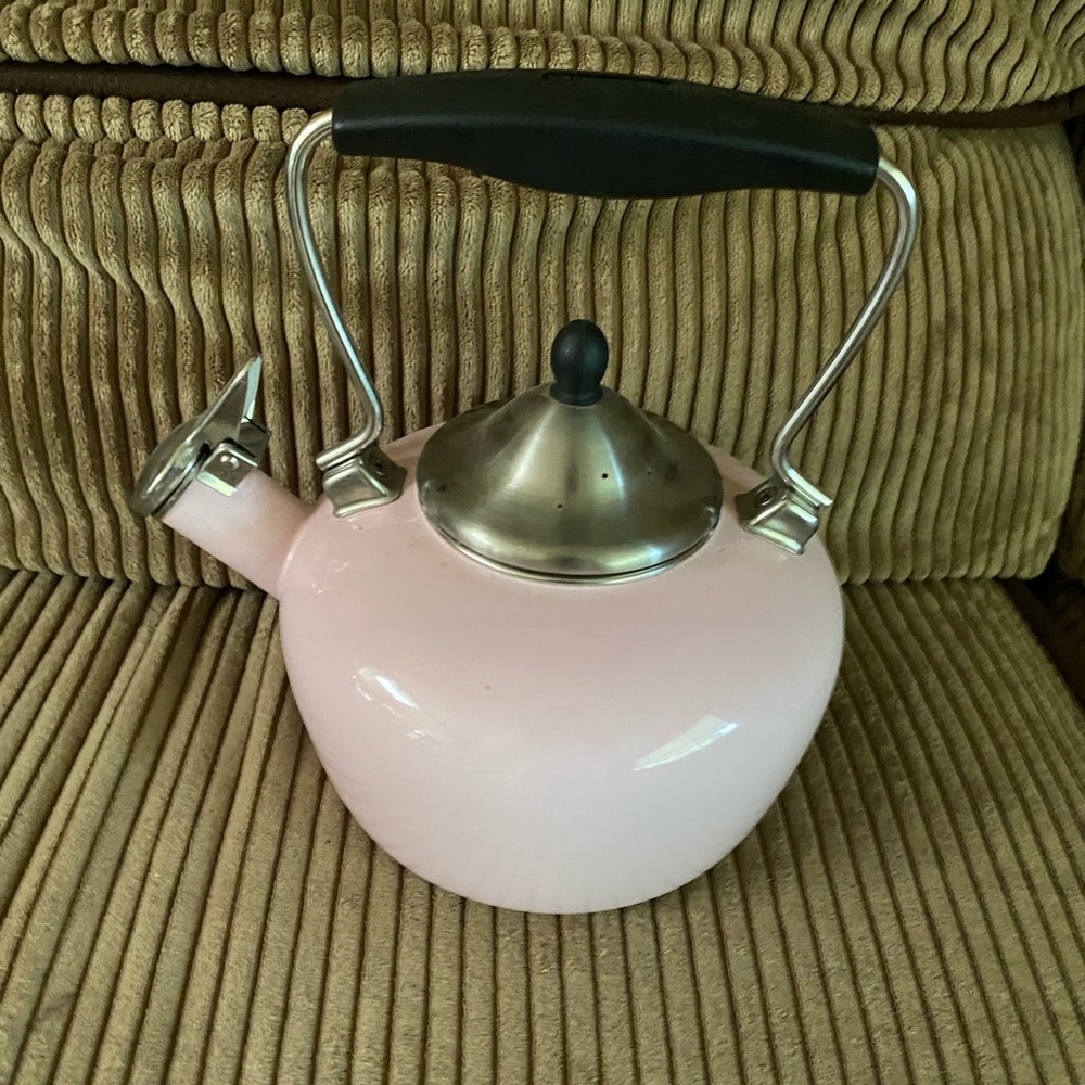 Marie Chantal Pink and Black Coffee & Tea Accessory